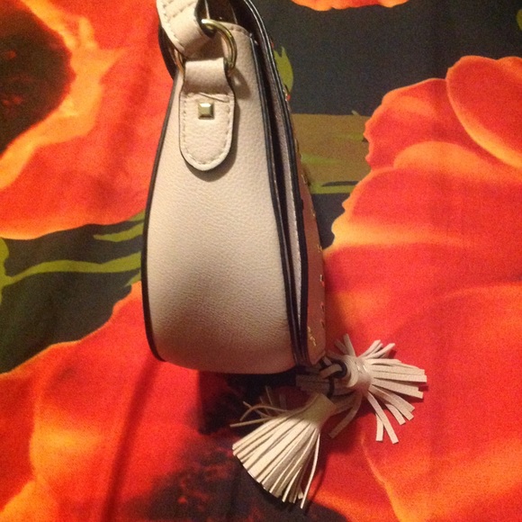 Victoria secret blush studded CROSS BODY bag - Picture 8 of 8